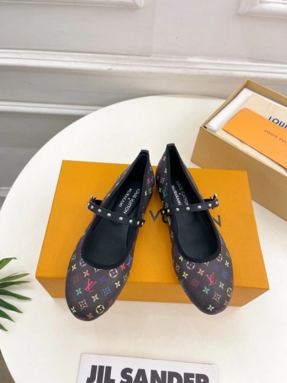 2025 Women Louis Vuitton Multicolor Leather Ballet Flats KFY00300
