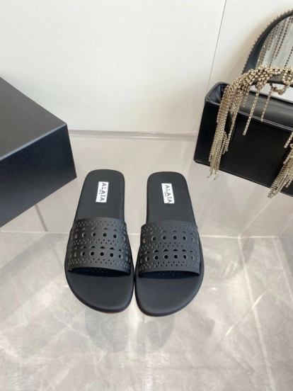 2025 Alaa Black Leather Slippers KFY00280