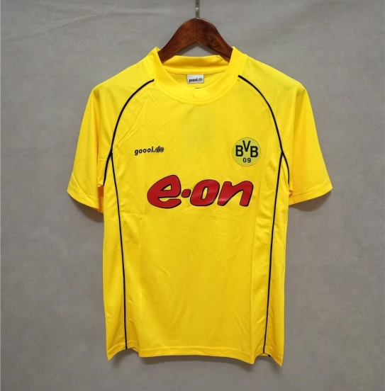 Retro 01/02 Borussia Dortmund Champions League Jersey